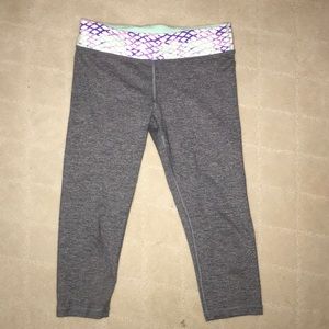 gray ivivva crops size 12!!